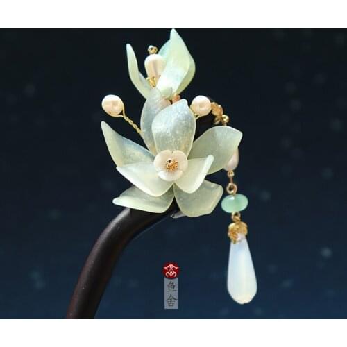 Hairpin flower hairpin Hanfu ancient costume ancient style magnolia flower classic jade hairpin son tassel step shake