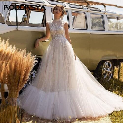 RODDRSYA Boho Wedding Dresses 2021 Lace Appliques Spotted Tull Beach Bridal Gowns High Neck Wedding Formal Gown