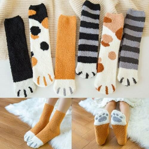 New Fashion In Tube Sock for Women Cats Paw Cute Funny Kawaii Floor Sox for Girls Thick and Warm In Winter