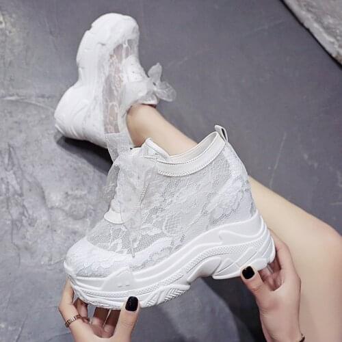 White Sport Sneakers Women Sports Shoes Female Height Increasing Shoes Lace Flowers Summer Gym Walking Shoes Women 2021кроссовки