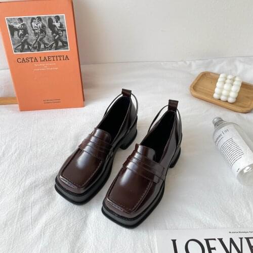 British college style square toe thick-soled womens shoes autumn and winter new fashion Japanese small leather shoes