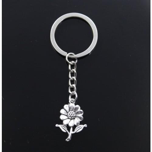 New Keychain 27x20mm Sunflower Flower Pendants DIY Men Car Key Chain Ring Holder Keyring Souvenir Jewelry Gift