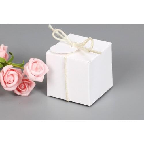 10pcs Creative Kraft Paper Candy Gift Boxes Square Shape Wedding Favors Gift Packaging Boxes Dragee Box Bags