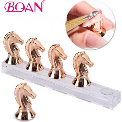 BQAN 1 Set Nail Art Practice Stand Horse Head Acrylic Fake Nail Tips Nail Polish Display Holders Magnetic Rack Manicure Tool