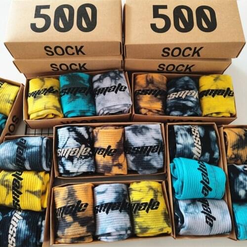 2021 New Fashion Men’s socks Tie-dye calabasas Personality Hot Sale Colorful Match Tidal Youth Socks 3 Pairs/Box Gift Pack