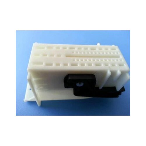 1pcs FOR Mass BCM central electrical connector / 1K0937702E / 52p connector