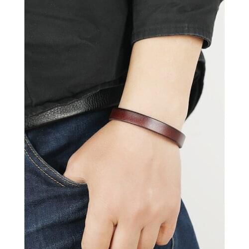 QiLuxy Punk Leather Bangle for Men Dark Brown Leather Bracelets Alloy Magnetic Buckle Connector Fashion Wrap Bangle Jewelry