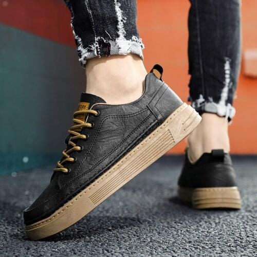 Men Pu Leather Summer Lace-Up Breathable Casual Sneakers Men Moccasins Flats Men Light Sports Jogging Off White New Sneakers