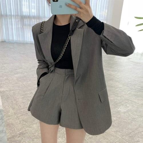 Chic Ladies Elegant Shorts Suits Long Sleeve Single-breasted Blazer & High Waist Loose Shorts 2021 Spring 2 Pieces Sets