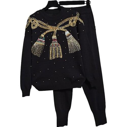 Women knitted Set 2020 Autumn New Fashion Beading Long sleeve Loose Sweater + Little feet Pants Casual Two Piece Set Women H709