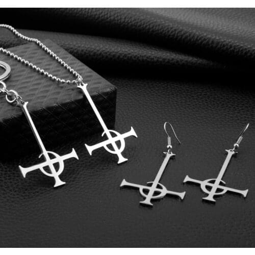 Ghost BC Nameless Ghouls Stainless Steel Key Chains Fashion Music Band Necklace Ghost Band Grucifix Papa Emeritus Patch Jewelry