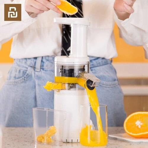 Youpin Bud Mini Portable Juicer Cup Fruit Vegetable Blender Noiseless Masticating Slow Auger Juicer Cold Press Juice Machine