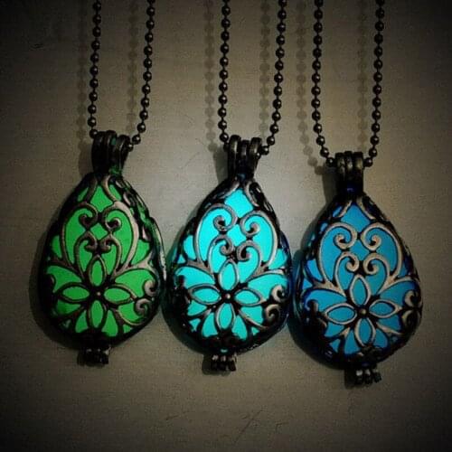 Steampunk Luminous Hollow Water Drop Pendant Necklace Glow In The Dark Antique Alloy Magic Round Locket Jewelry for Women