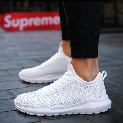 2021 New Women And Men Sneakers Breathable Walking Shoes Outdoor Sport Trend Comfortable Casual Men Running Gym Shoes