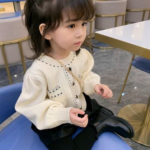 New Girls Sweater Babys Coat Outwear 2021 Beige Thicken Warm Warm Winter Autumn Knitting Pullover Childrens Clothing