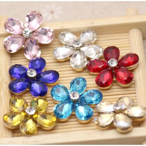 21mm 2pcs Colorful Water flower Rhinestone applique small sew on flower stone Brooch gold base DIY shoes bags