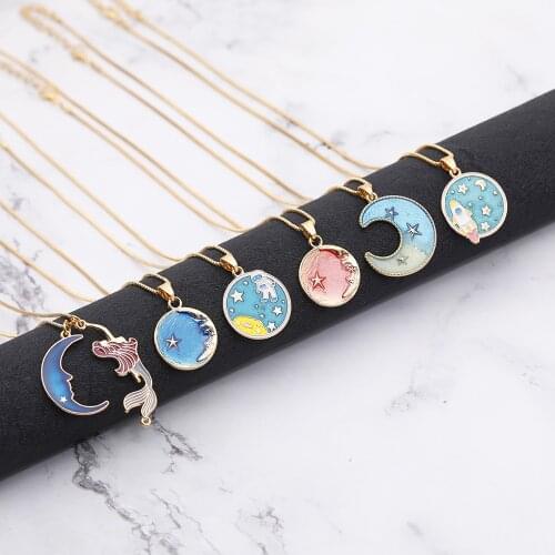 Starry Night Sky Collares Dream Star Moon Pendant Necklace Statement Choker Astronaut Mermaid Necklace Best Friend Gift Jewelry