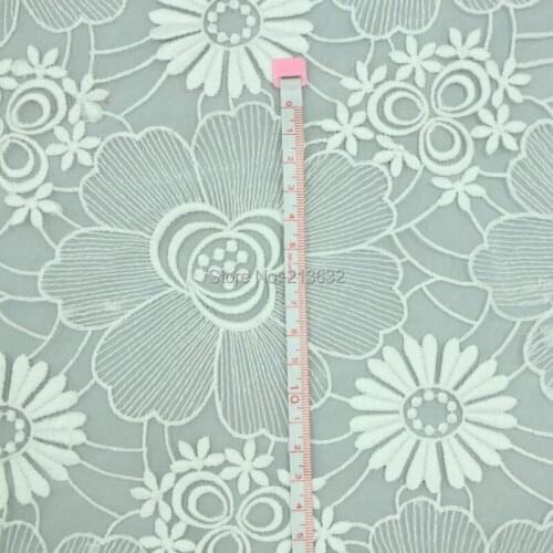 POp1 sewing machine Eugen yarn embroidery embroidery computer embroidery line profile of clothing cotton fabric selling flowers