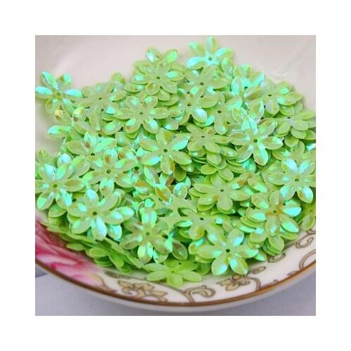 800pcs/lot 15mm Flower Sequins Cup Six Petals With 1 Center Hole Plum Blossom Handcraft Sewing Green AB Confetti