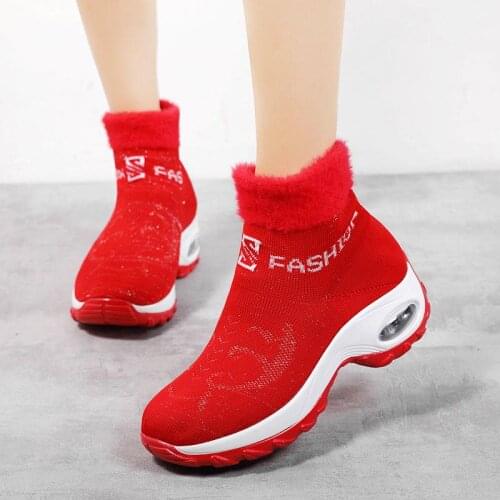 Big Size Winter Warm High Top Sneakers Women Sport Shoes for Woman Sports Shoes for Women Red Running Sneakers Fur Walk GMB-1321
