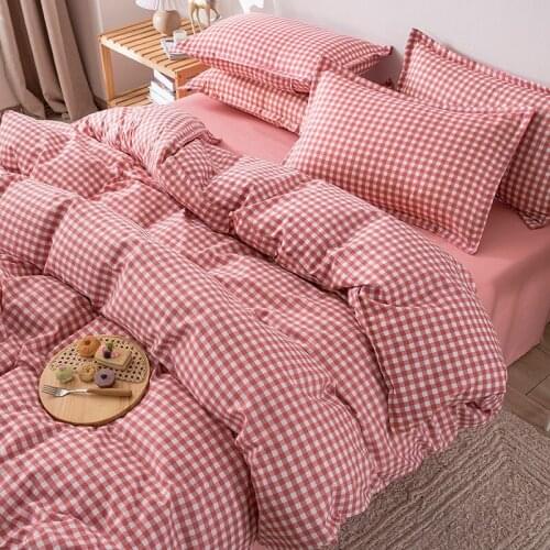 Bed Linen Set Red And White Grid Bedding Set A/B Double-sided Pattern Home Textile 240x220 Bed Sheets And Pillowcases