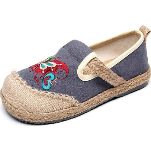 Women Canvas Shoes Embroidery National Style Retro Hanfu Hemp Round Toe Flat Platform Fashion Creative Comfortable Loafer