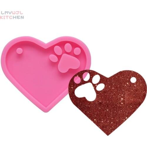2020 New DIY Silicone Mirror Epoxy Heart Shaped Bear Paw Keychain Pendant Mold for Making Chocolate Biscuit Baking Resin Mold