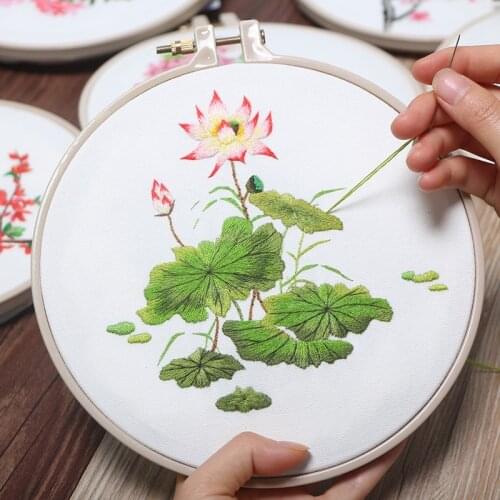 Embroidery beginners DIY lotus handmade material package flower 3D thread embroidery home decoration