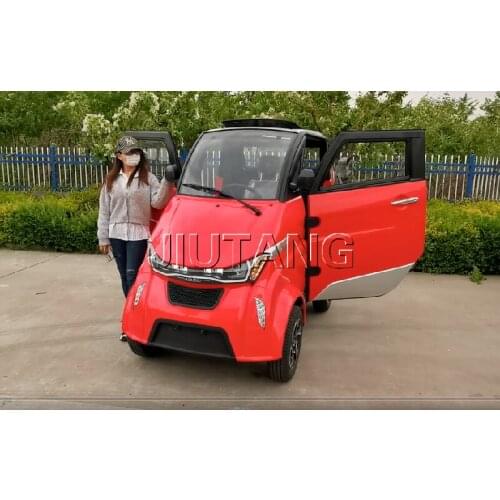 New 4000W Motor Adult Enclosed Scooter Mini Electrical Vehicles 70ah Electric Vehicle 4 Wheels Electric Car