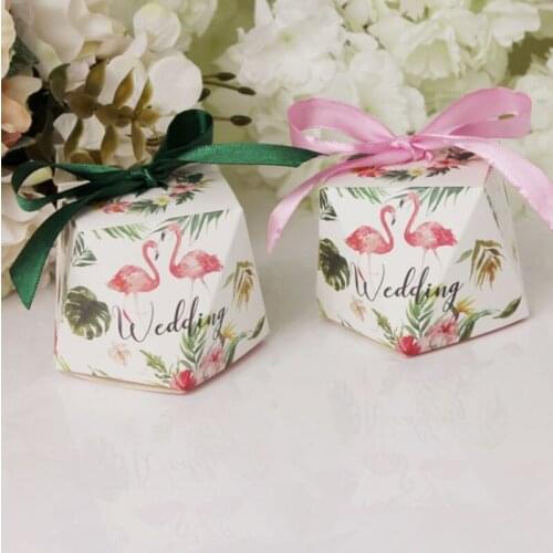 10pcs/lot Flamingo pattern Souvenir Gift Box Baptism Favor Candy Boxes Packaging for Cookies Wedding Birthday Party Dec