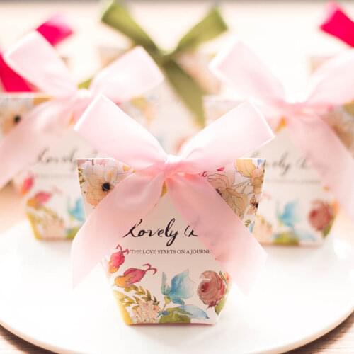 50pcs European flower '' Lovely Day '' Candy Boxes + pink/green/rose ribbon Wedding Favors Christening Party Gift Chocolate Box