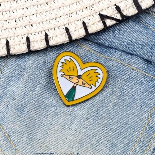 Personality Funny Heart Cute Pins Badges Brooches Lapel pin Brooch Cartoon TV Show fashion Button jewelry unisex Accessories