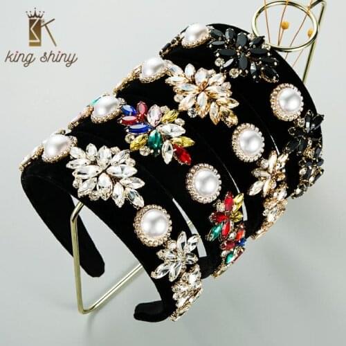 Vintage Baroque Color Crystal Flower Headband for Woman Elegant Big Simulated Pearl Black Velvet Hairbannd Female Party Headwear