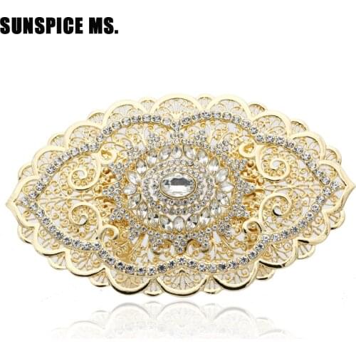 Fashion Hollow Flower Rhinestone Metal Belt Buckle Ethnic Clothing Accessories Big Size Resin Body Jewelry Europe Brand Design