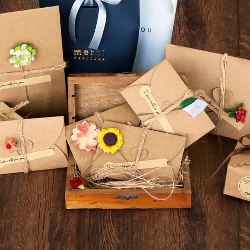 17.5X11cm 1set Vintage Kraft Paper Envelope Handmade Flower Envelope Card with Paper Sticker Gift Stationery Envelopes