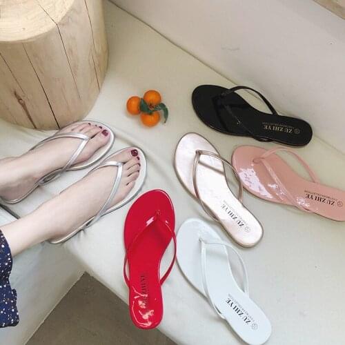 Women Summer The New Korean Version Solid Color Simple Style Flip-flops Fashionable Flat-bottomed Non-slip Toe Sea Slippers