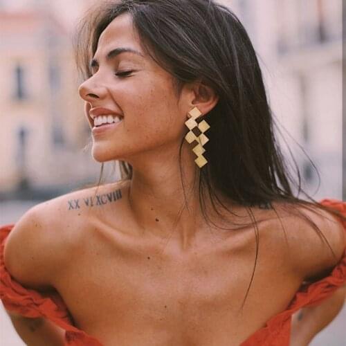 HuangTang Charming Flower Heart Drop Earrings for Women Gold Color Geometric Dangle Earrings 2021 Trendy Jewelry Accessories