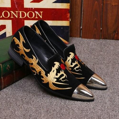 Christia Bella Chinese Style Golden Embroidery Mens Metal Pointed Toe Flats Shoes Male Handmade Party Smoking Slippers Shoes