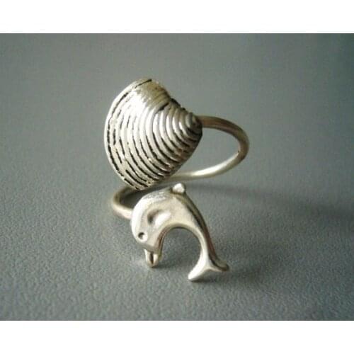 Wholesale Unique Retro Adjustable Dolphin Rings With A Shell High Quality Design Mens Promise Rings Women Gift Overwatch Aros