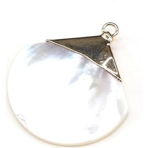 Charms Natural Shell Pendant Irregular Shape Shell Pendant for Making DIY Jewelry Necklace Earrings Accessories 24x30mm