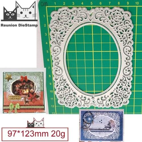 2021 Cut Die Christmas Oval Hollow Lace Border Metal Cutting Dies DIY Scrapbooking Steel Craft Die Cut Embossing Paper Cards