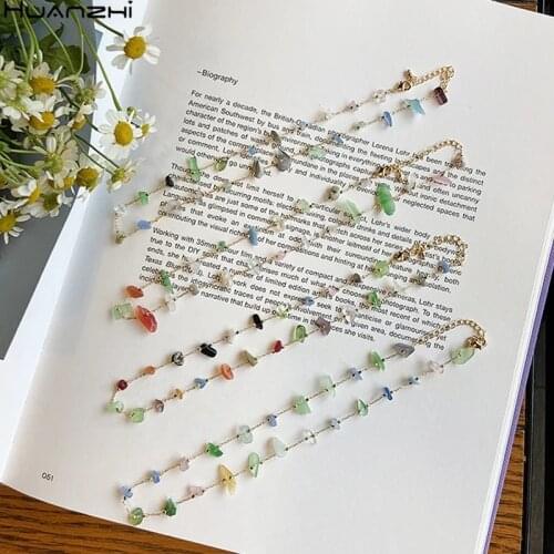HUANZHI 2020 New Korean Irregular Geometric Transparent Colorful Acrylic Clear Natural Stones Choker Necklace for Women Jewelry