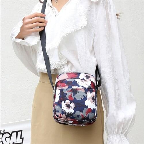 High Quality Oxford Fabric Ladies Shoulder Bag Fashion Flower Pattern Designer Women Messenger Bag Casual Fashion Womens Wallet