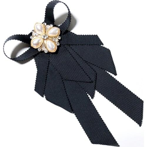 New Black Fabric Bow Tie Brooch Pin Pearl Rhinestone Bowknot Lapel Pin Collor Vintage Brooches for Women Clothing Accessories