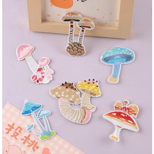 Colorful Mushroom Patches Embroidery Cartoon Patch for Child Clothes Hats Iron-On DIY Appliqued Repair Sewing Accessories