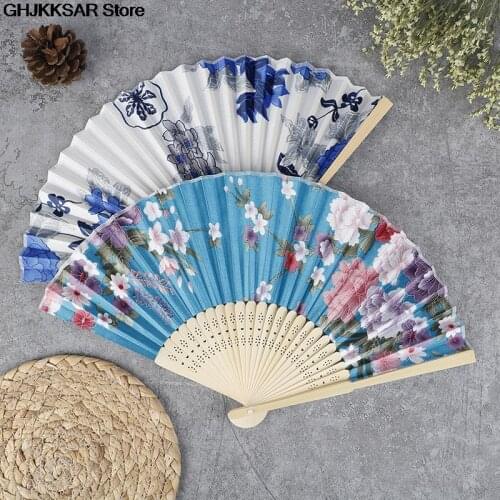 Vintage Bamboo Folding Hand Held Flower Fan Chinese Japanese Style Silk Fan Folding Fan Wedding Fan Art Gifts Dance Hand Fan