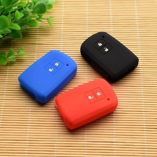 10 units Silicone rubber car key cover case for Toyota Camry RAV4 Avalon auris key cover 2013 2 Buttons Smart Car key case shell