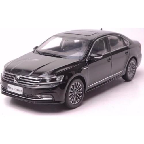 1:18 Diecast Model for Volkswagen VW Passat 2016 Black Alloy Toy Car Miniature Collection Gifts