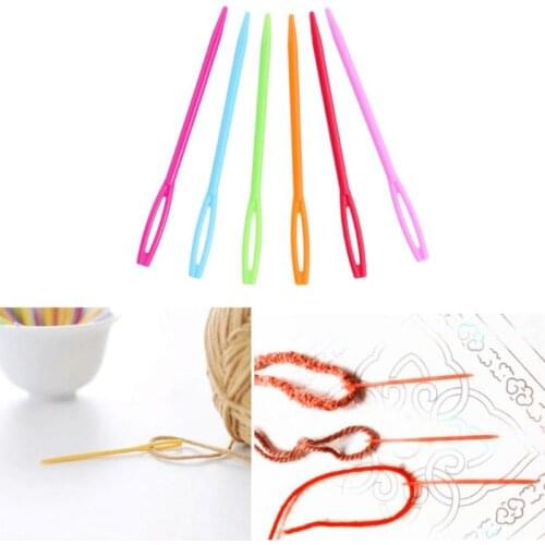 100Pcs 7cm Plastic Knitting Needles Crochet Hooks Tapestry Wool Yarn Needles Children DIY Sweater Weaving Tools
