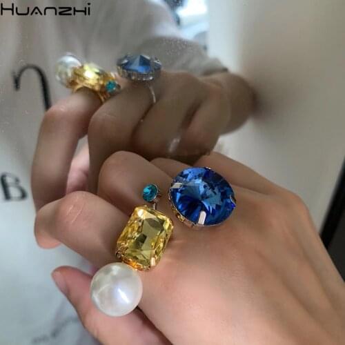 HZ 2020 New Retro Imitation Pearls Exaggerate Geometry Round Rectangle Blue Yellow Crystal Metal Opening Rings for Women Jewelry